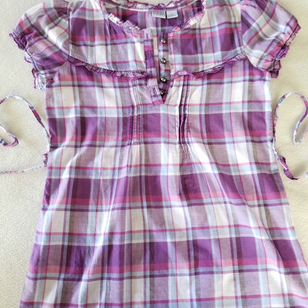 Light shirt